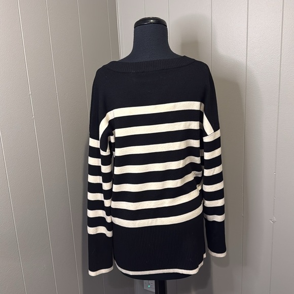 NWT Truth by Republic Women’s Small Knit Stripe Sweater Side Hem Slit - Picture 5 of 7